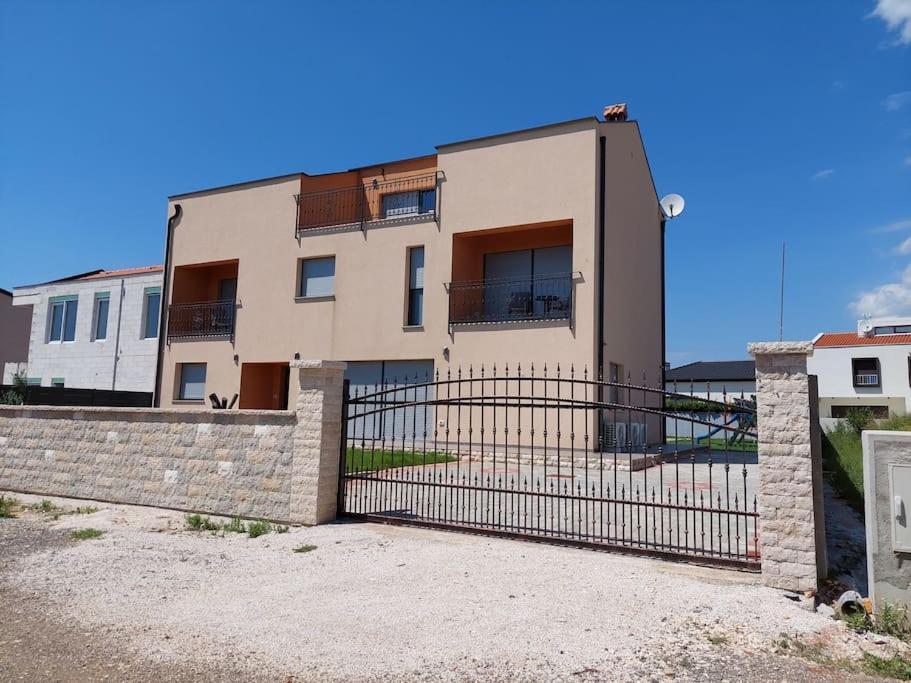 Vallese Villa